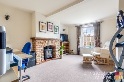 Hammondstreet Road, Cheshunt, Hertfordshire, EN7 6PW