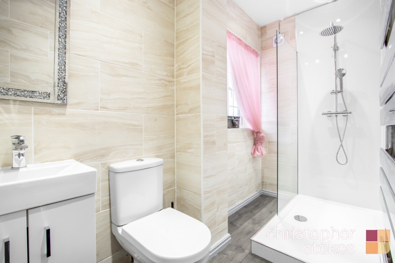 Temple Close, Cheshunt, Waltham Cross, Hertfordshire, EN7 5AP