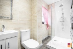 Temple Close, Cheshunt, Waltham Cross, Hertfordshire, EN7 5AP