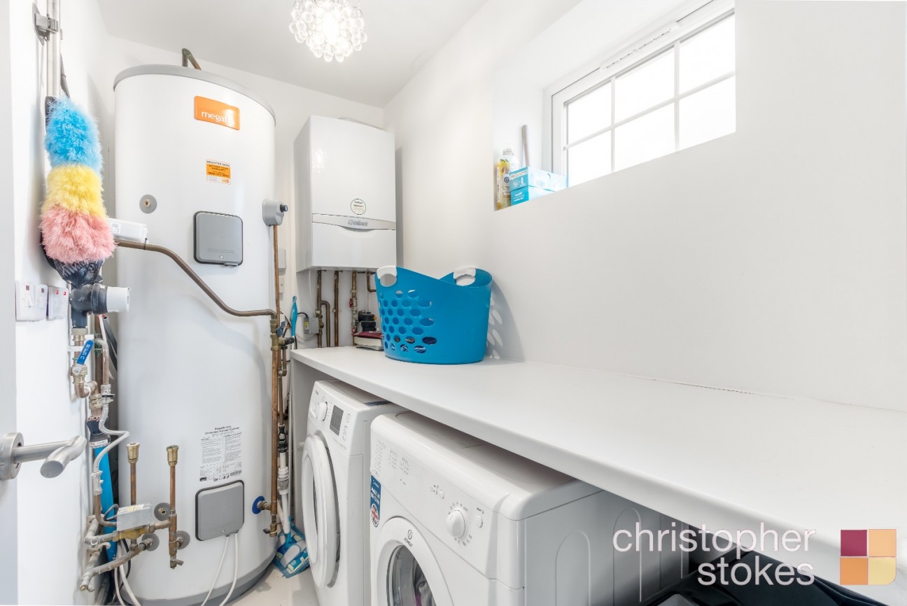Temple Close, Cheshunt, Waltham Cross, Hertfordshire, EN7 5AP