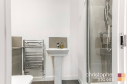 St. Johns Road, Goffs Oak, Hertfordshire, EN7 5PN