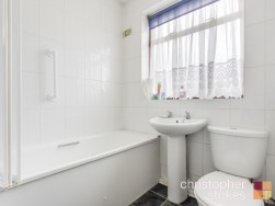 Westerham Avenue, London, Greater London, N9 9BP