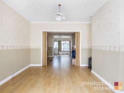 Westerham Avenue, London, Greater London, N9 9BP