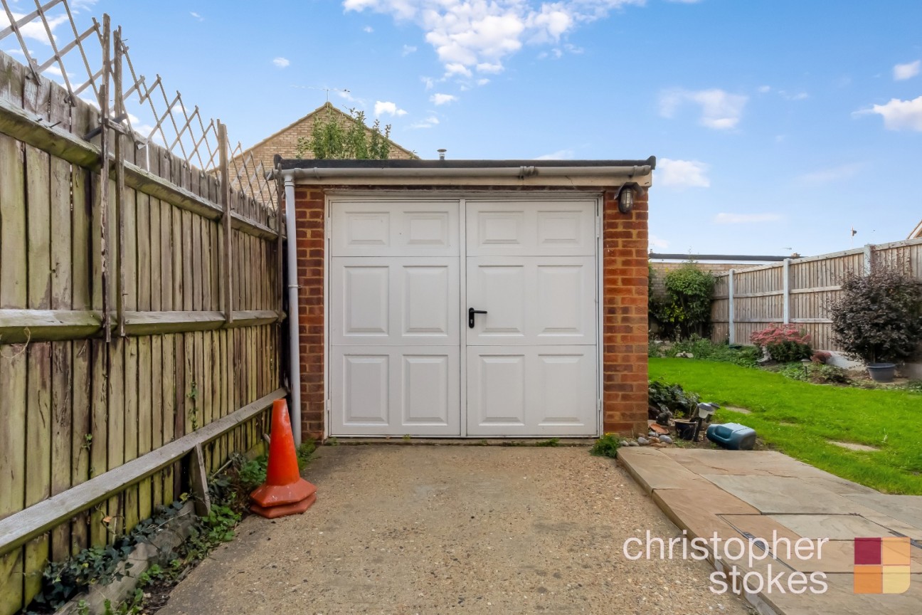 Perrysfield Road, Cheshunt, Hertfordshire, EN8 0TQ