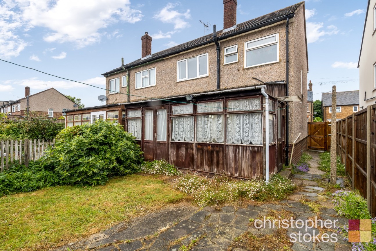 Trinity Lane, Waltham Cross, Hertfordshire, EN8 7EN