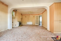 Beech Avenue, Enfield, Greater London, EN2 9DB