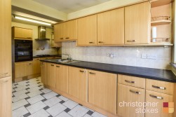 Beech Avenue, Enfield, Greater London, EN2 9DB