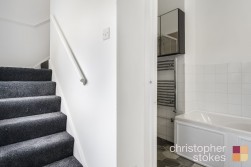 Turners Hill, Cheshunt, Hertfordshire, EN8 9DD