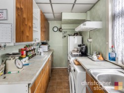 Holdbrook North, Waltham Cross, Hertfordshire, EN8 7SJ