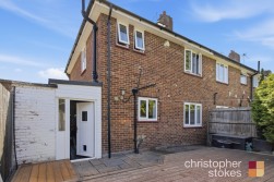 Sterling Avenue, Waltham Cross, Hertfordshire, EN8 8DE