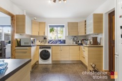 Sterling Avenue, Waltham Cross, Hertfordshire, EN8 8DE
