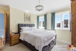 Sterling Avenue, Waltham Cross, Hertfordshire, EN8 8DE