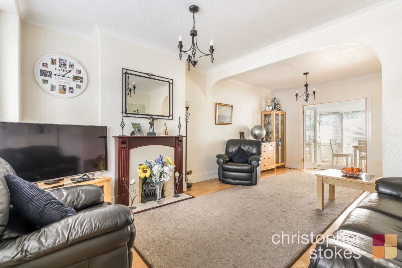 Northfield Road, Waltham Cross, Hertfordshire, EN8 7RG