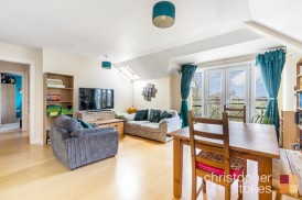 Winnipeg Way, Broxbourne, Hertfordshire, EN10 6FH