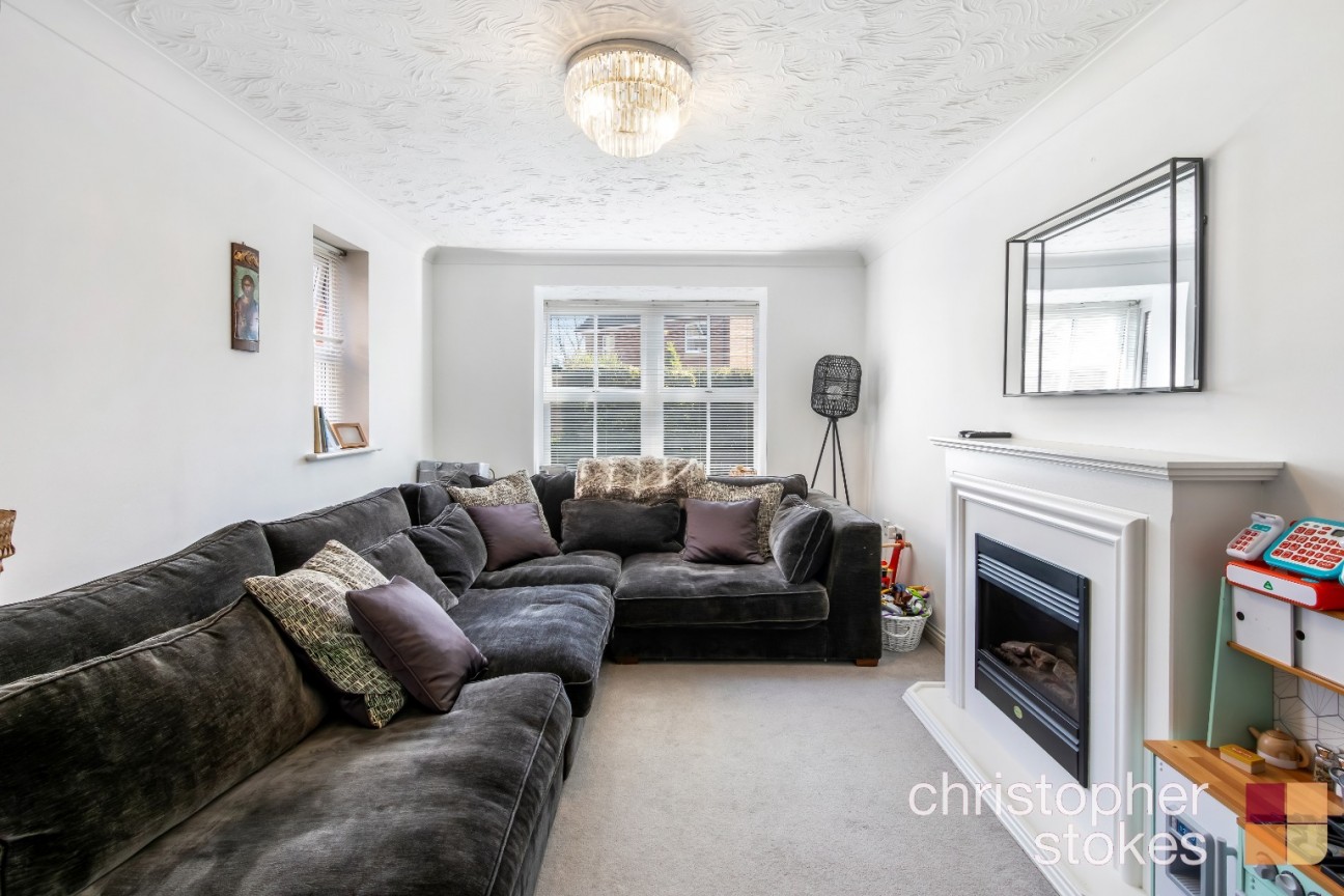 Lucern Close, Hammond Street, Cheshunt, Hertfordshire, EN7 6UU