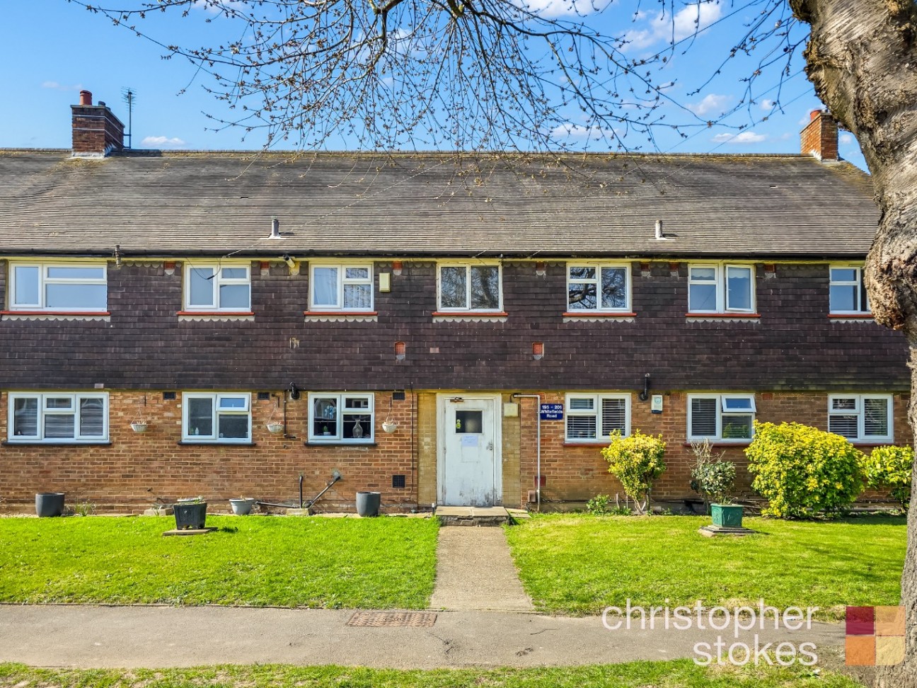 Whitefields Road, Cheshunt, Hertfordshire, EN8 0EU