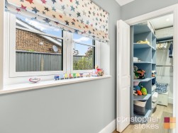 Dysons Close, Waltham Cross, Hertfordshire, EN8 8RL
