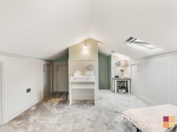 Dysons Close, Waltham Cross, Hertfordshire, EN8 8RL