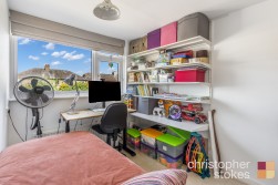 Ousden Drive, Cheshunt, Waltham Cross, Hertfordshire, EN8 9RL