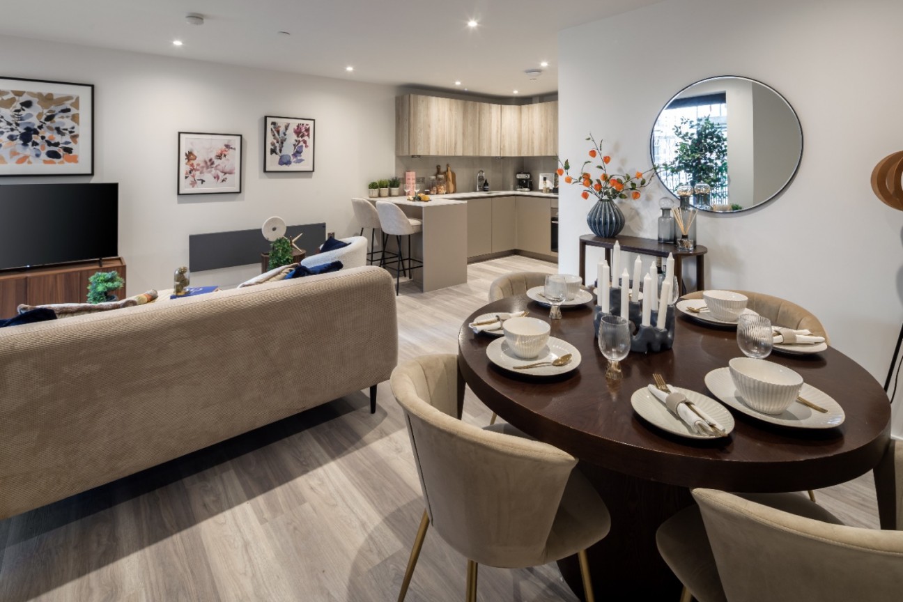 The Embassy - Studio Apartments with Separate Sleeping Area