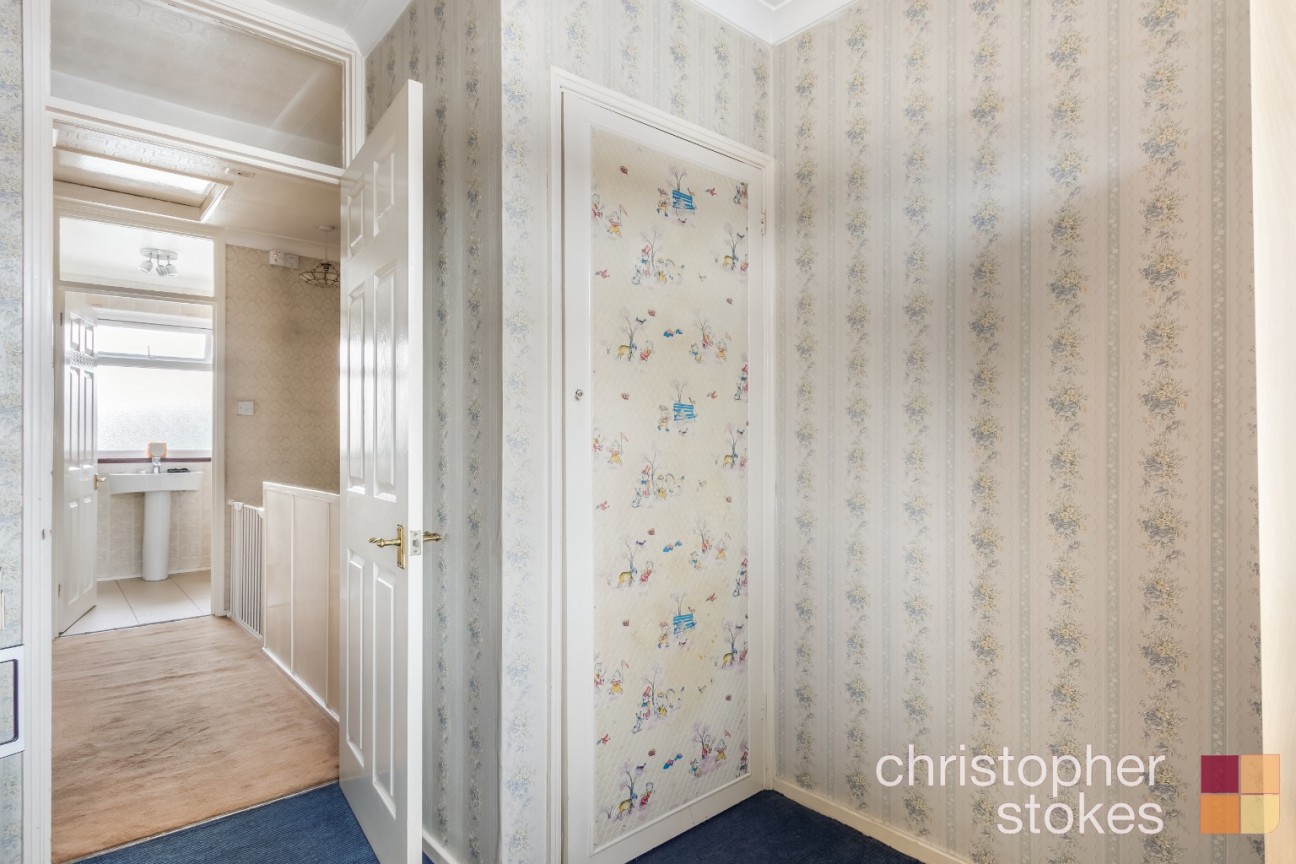 Greenwood Avenue, Cheshunt,Hertfordshire, EN7 5BX