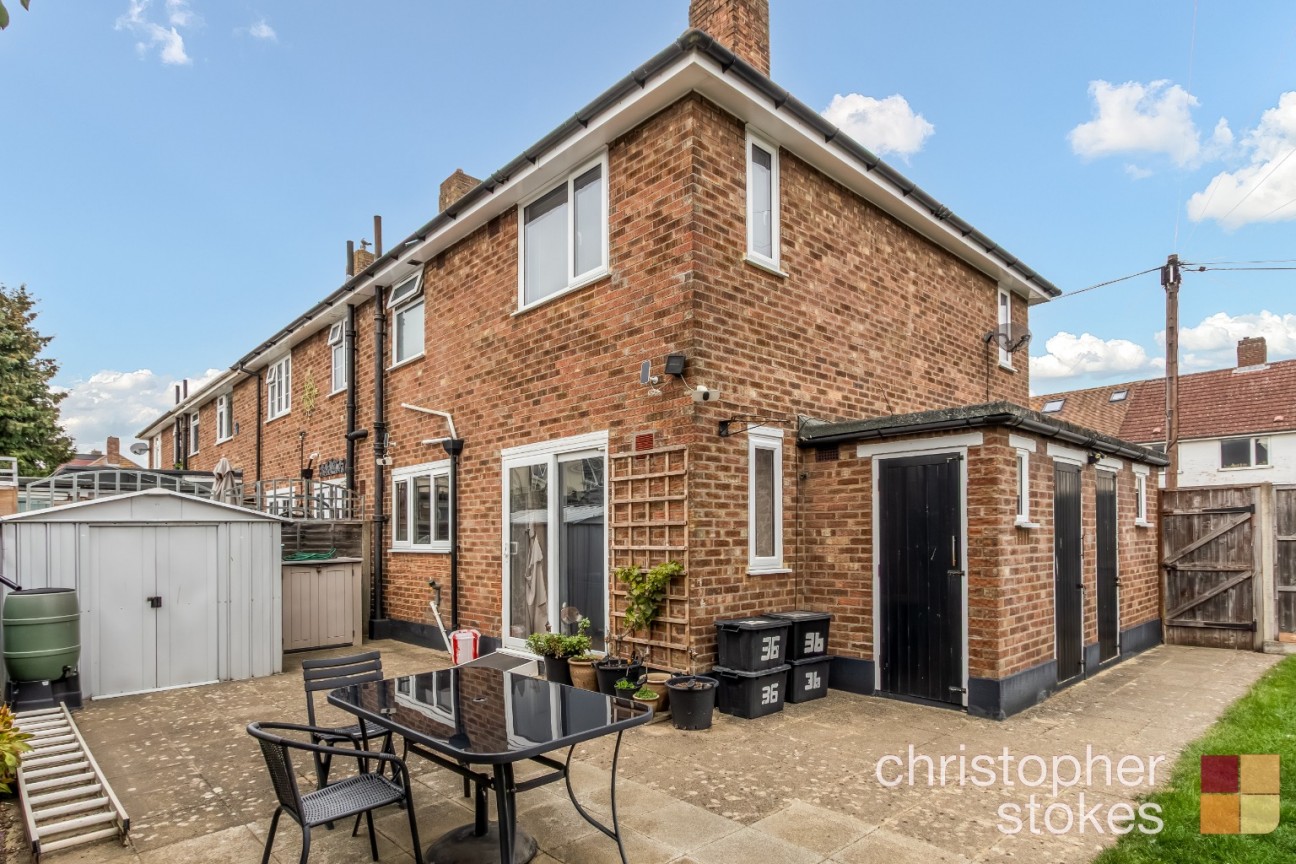 Greenwood Avenue, Cheshunt,Hertfordshire, EN7 5BX