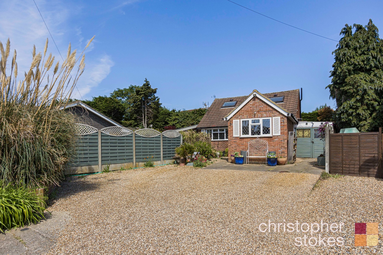 Sandon Road, Cheshunt, Hertfordshire, EN8 9RB