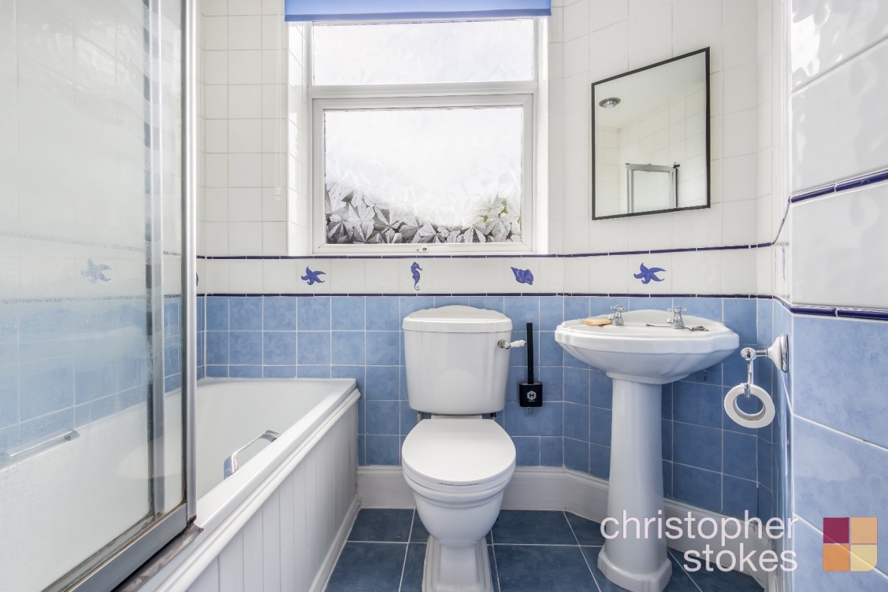 Arlington Crescent, Waltham Cross, Hertfordshire, EN8 7RN