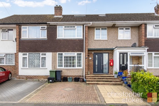 Barnfield Close, Hoddesdon, Hertfordshire, EN11 9EP