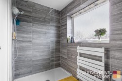 Barnfield Close, Hoddesdon, Hertfordshire, EN11 9EP