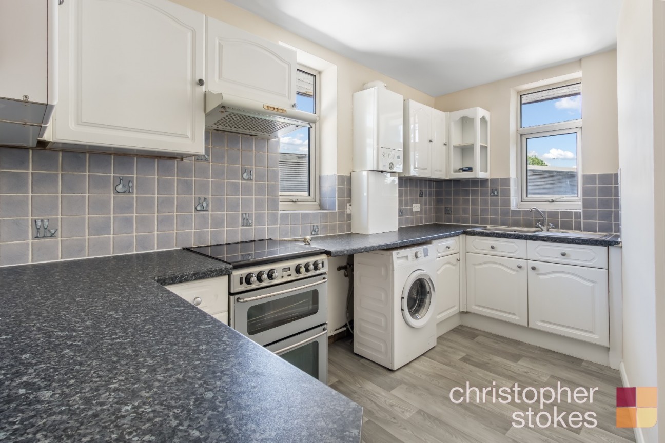 Arlington Crescent, Waltham Cross, Hertfordshire, EN8 7RN