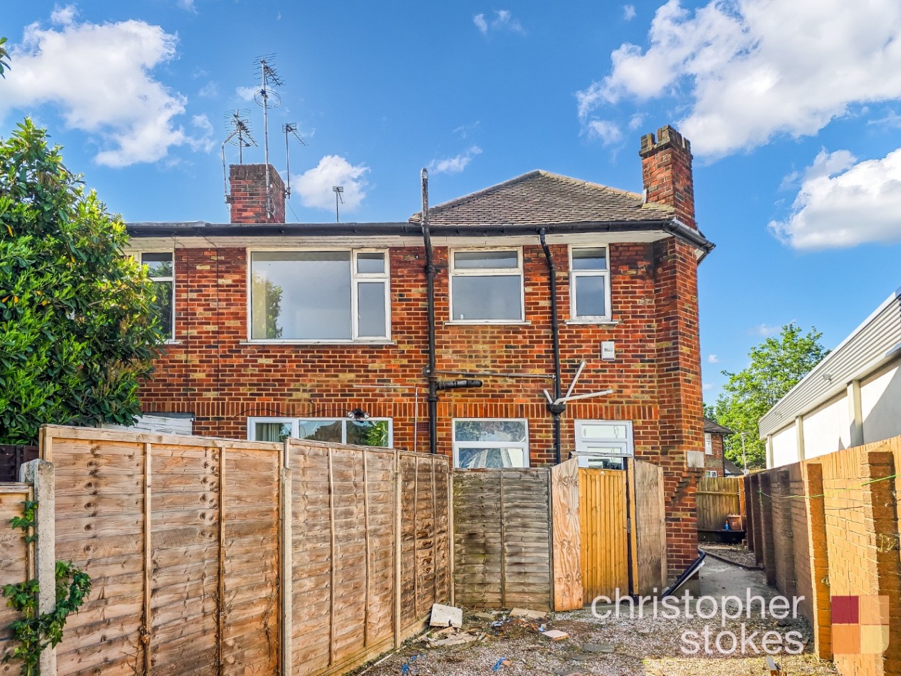 Arlington Crescent, Waltham Cross, Hertfordshire, EN8 7RN