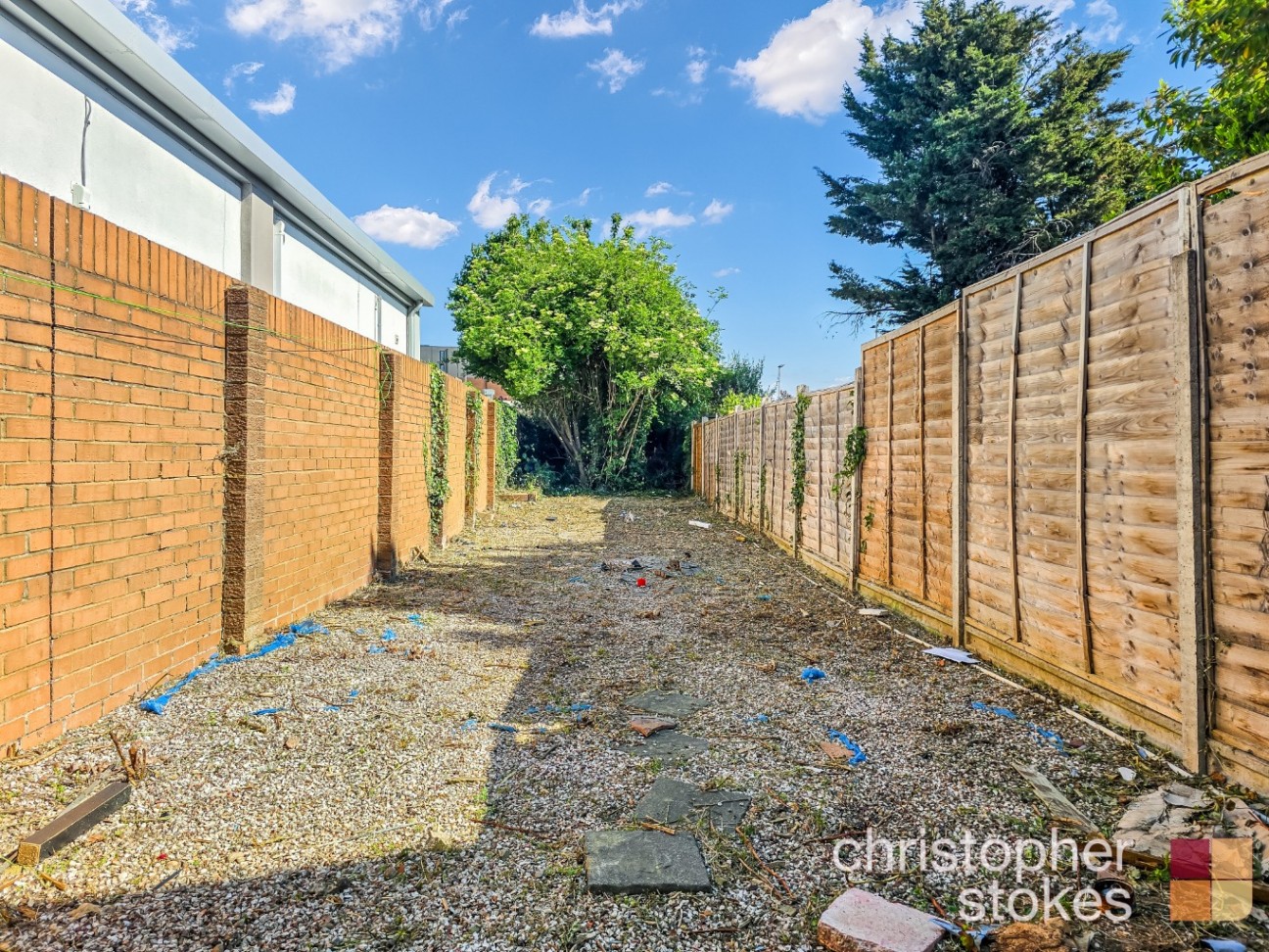 Arlington Crescent, Waltham Cross, Hertfordshire, EN8 7RN