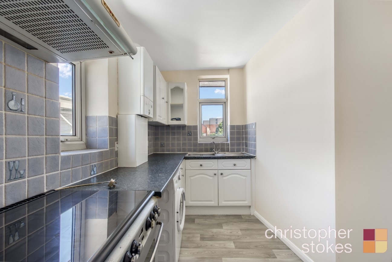 Arlington Crescent, Waltham Cross, Hertfordshire, EN8 7RN