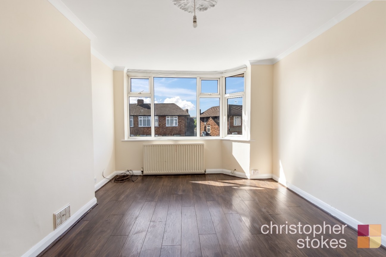 Arlington Crescent, Waltham Cross, Hertfordshire, EN8 7RN