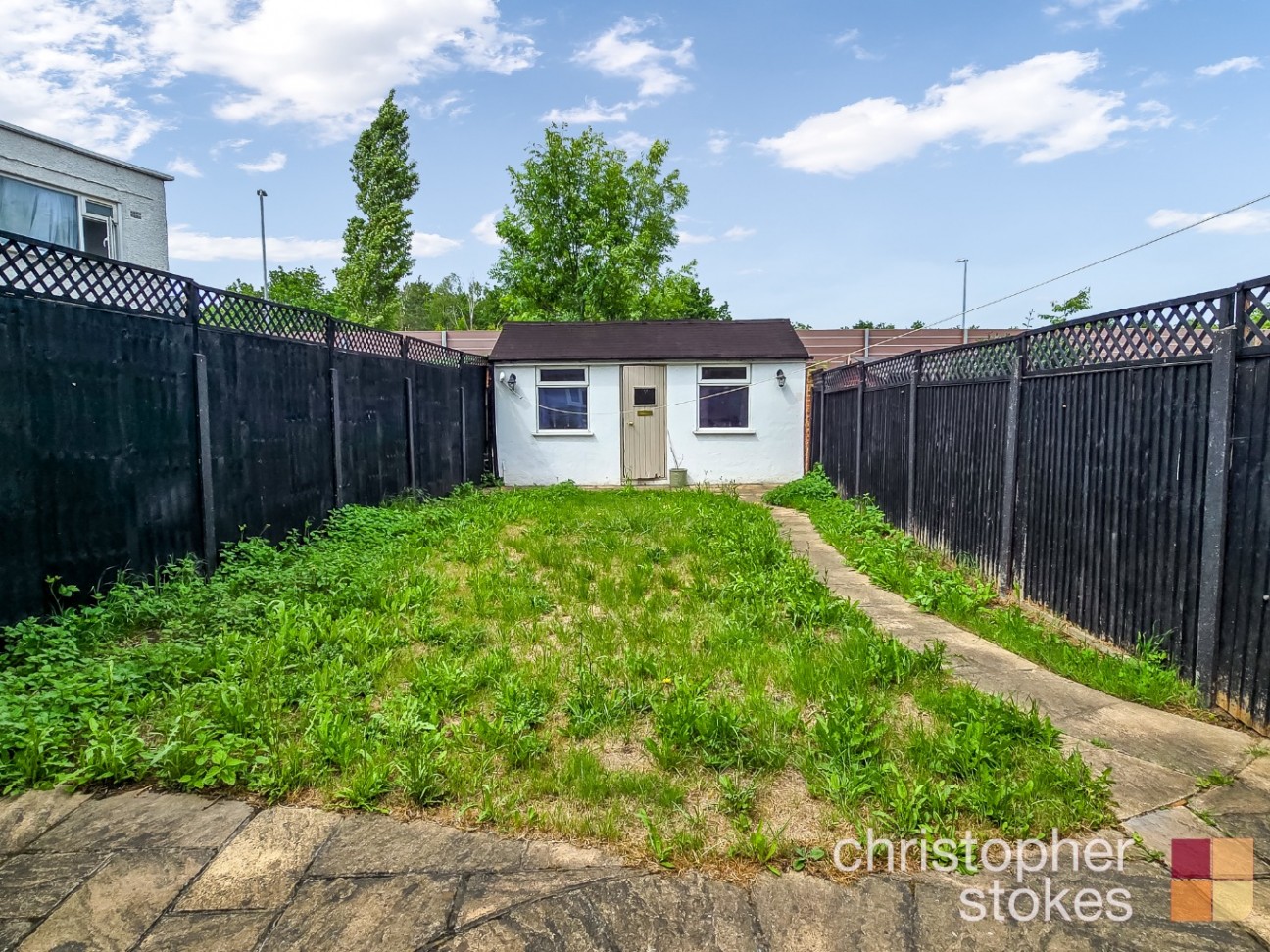 Bullsmoor Way, Waltham Cross, Greater London, EN8 8HN