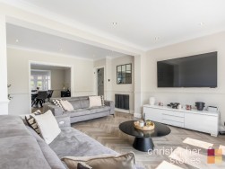Goffs Lane, Goffs Oak, Hertfordshire, EN7 5QH