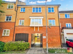 Plomer Avenue, Hoddesdon, Hertfordshire, EN11 9FS