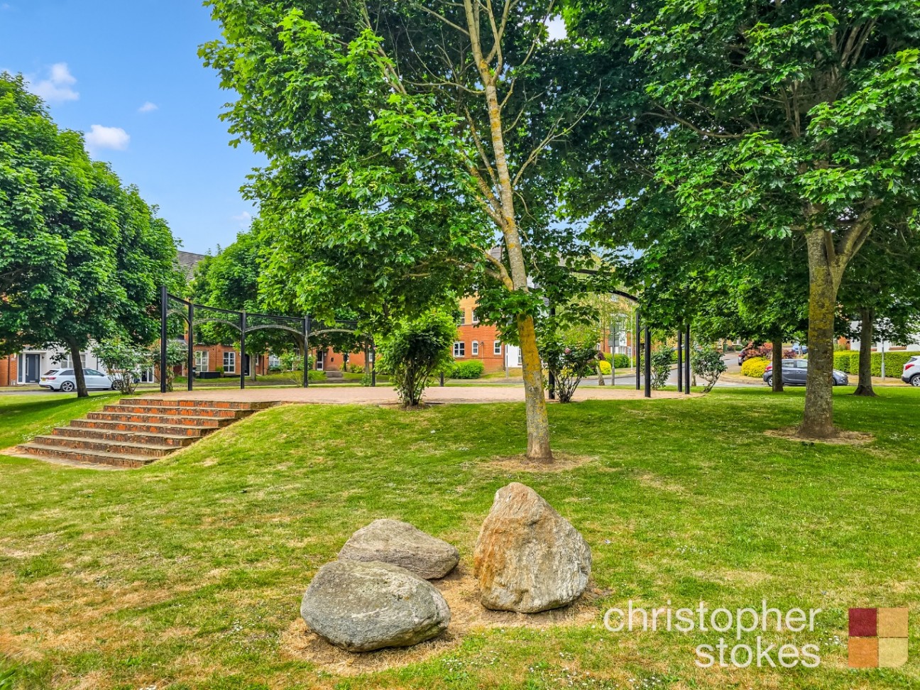 Plomer Avenue, Hoddesdon, Hertfordshire, EN11 9FS