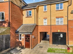 Plomer Avenue, Hoddesdon, Hertfordshire, EN11 9FS