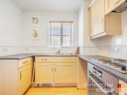 Plomer Avenue, Hoddesdon, Hertfordshire, EN11 9FS