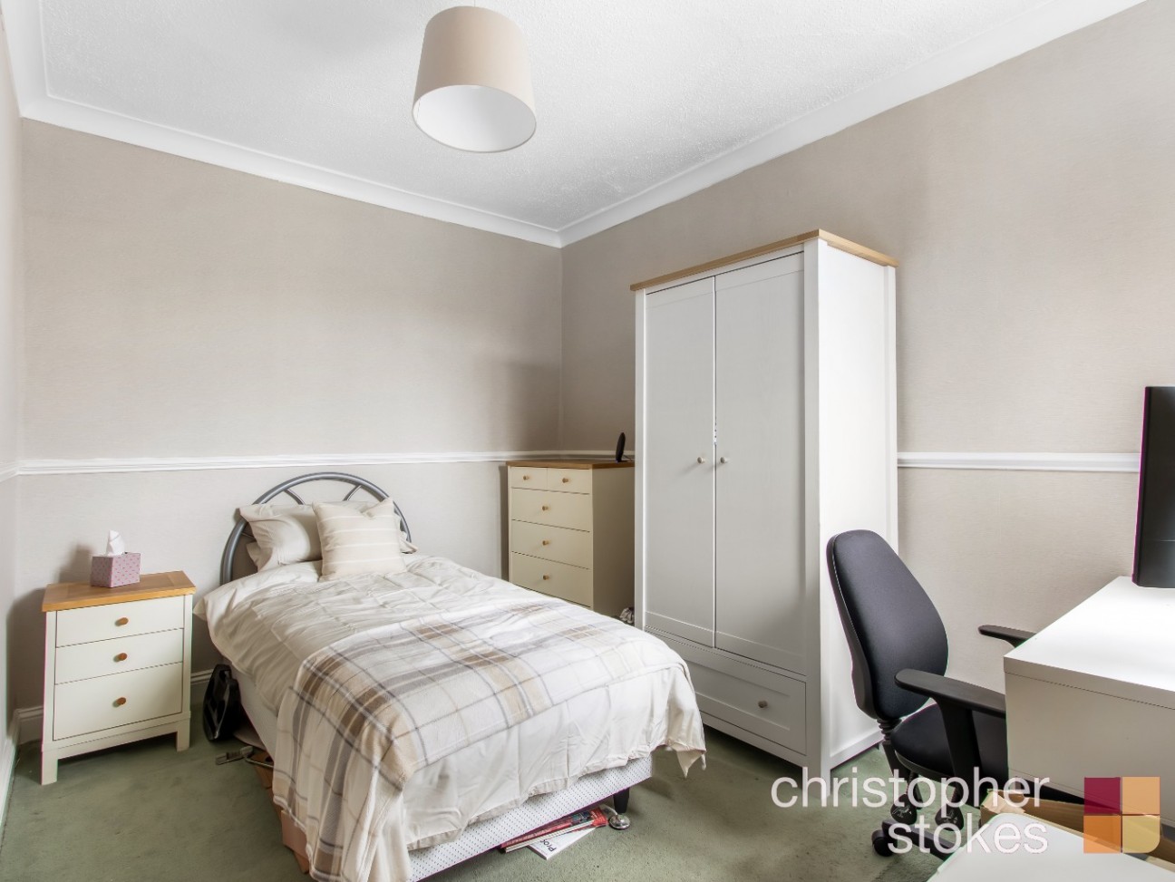 Chestnut Road, Enfield, Greater London, EN3 6SX