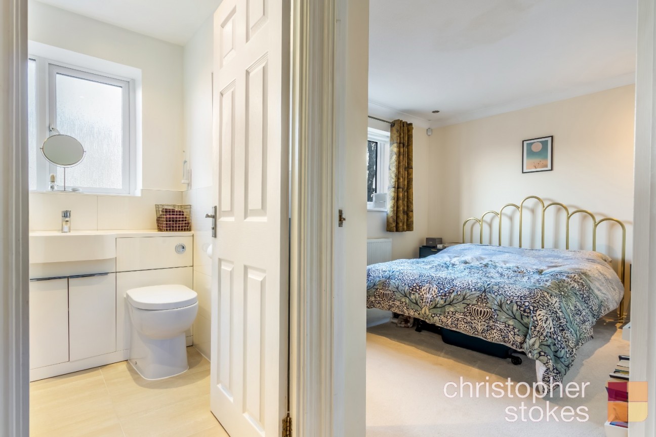 Denny Gate, Cheshunt, Hertfordshire, EN8 0XF