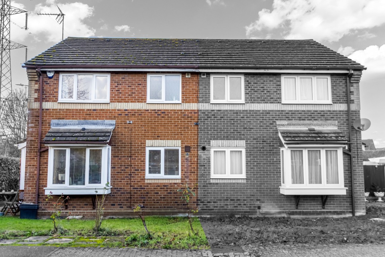 Denny Gate, Cheshunt, Hertfordshire, EN8 0XF