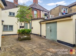 Maidenhead Yard, Hertford, Hertfordshire, SG14 1SZ