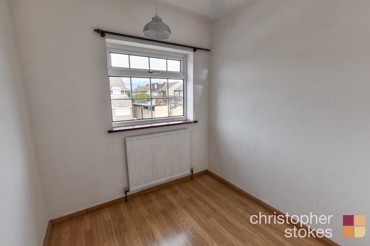 Edinburgh Crescent, Waltham Cross, Hertfordshire, EN8 7QX
