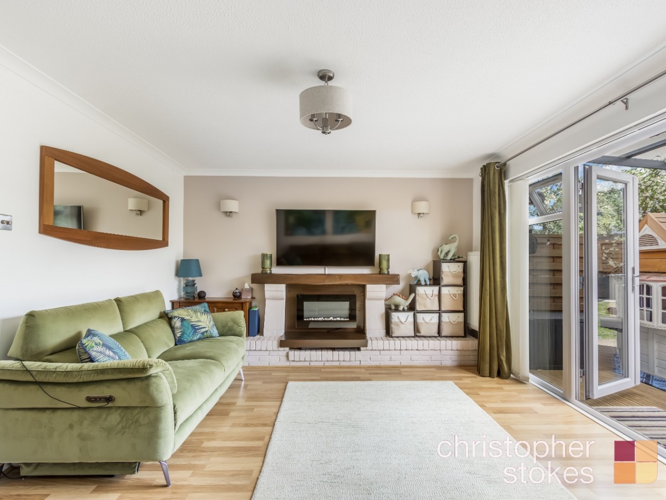 Brampton Close, Cheshunt, Hertfordshire, EN7 6HZ
