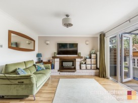 Brampton Close, Cheshunt, Hertfordshire, EN7 6HZ