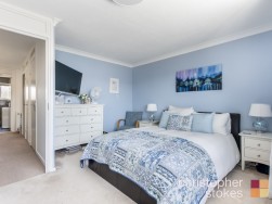 Brampton Close, Cheshunt, Hertfordshire, EN7 6HZ