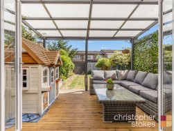 Brampton Close, Cheshunt, Hertfordshire, EN7 6HZ